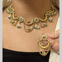 FS Collection Traditional Pota Stone And Pearl Necklace Set