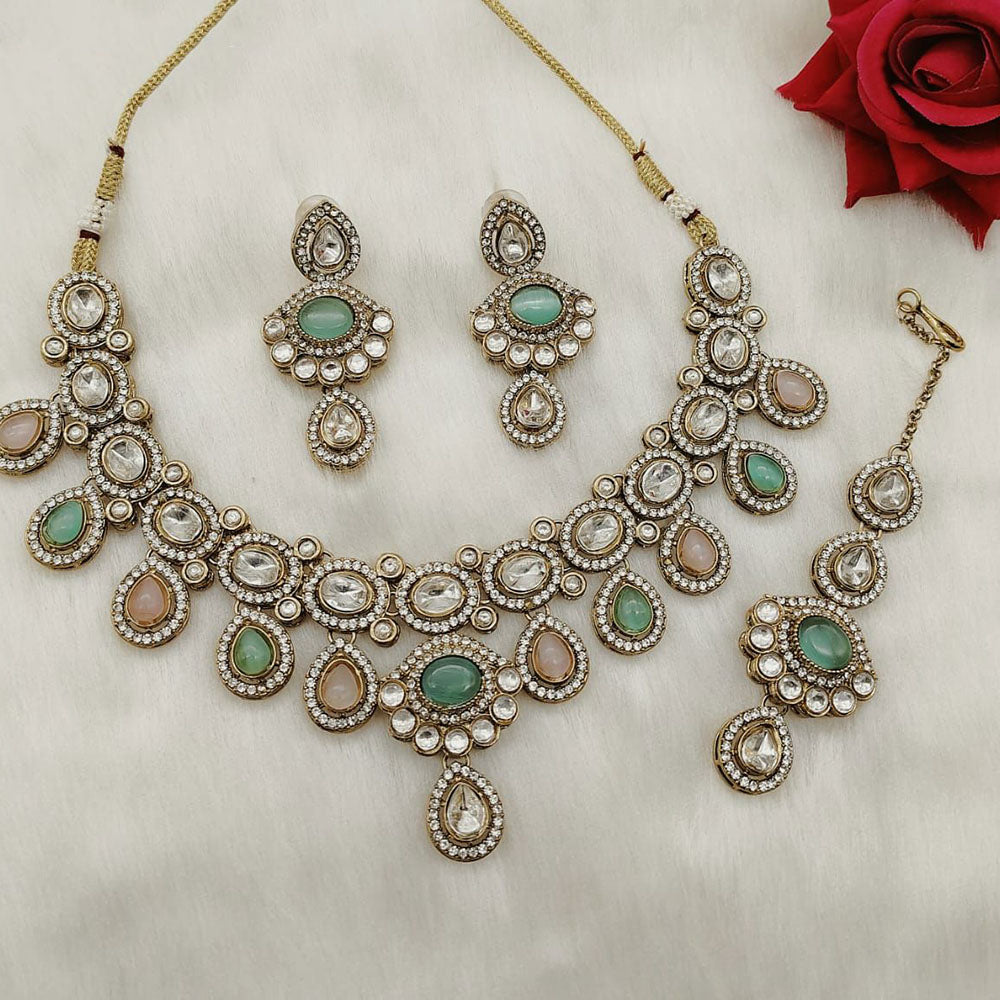 FS Collection Graceful Pota Stone Necklace Set