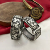 FS Collection Elegant Ethnic Oxidised Plated Openable Bangle Set