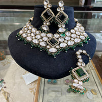 FS Collection Glamorous Pota Stone Beads And Pearl Necklace Set