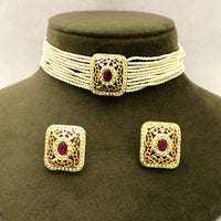 FS Collection Glamorous Pota Stone And Pearl Choker Necklace Set