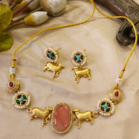 FS Collection Glamorous Pota Stone And Pearl Necklace Set