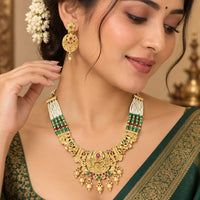 FS Collection Elegant Pota Stone Pearl And Beads Necklace Set