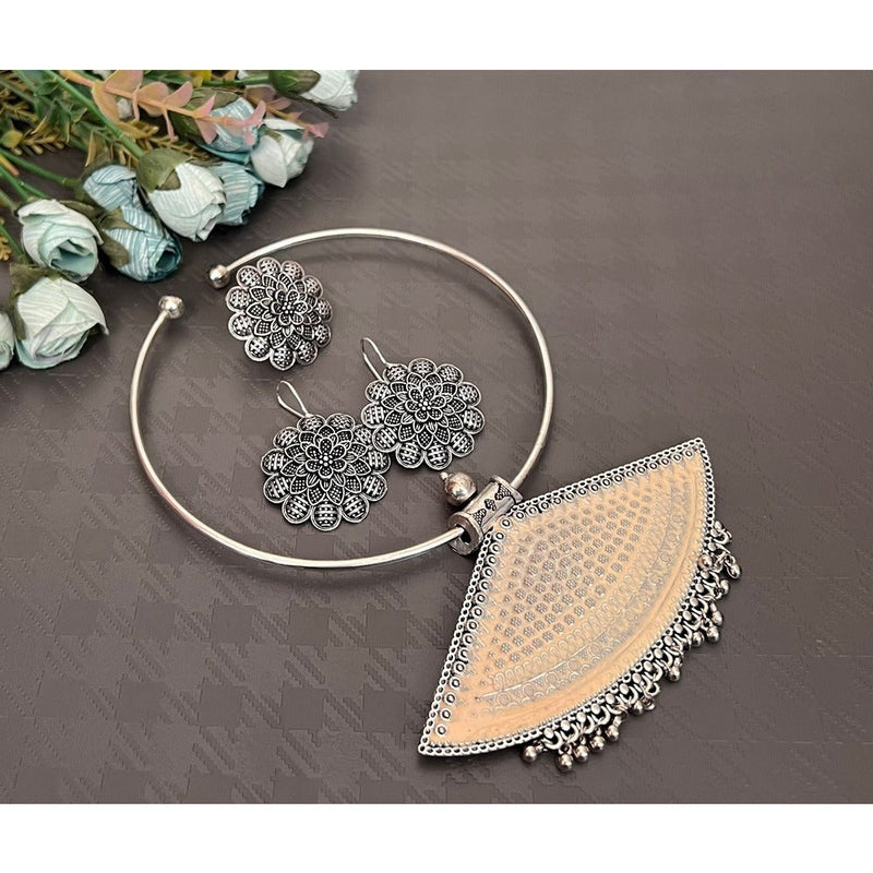 Akruti Collection Oxidised Plated Necklace Set