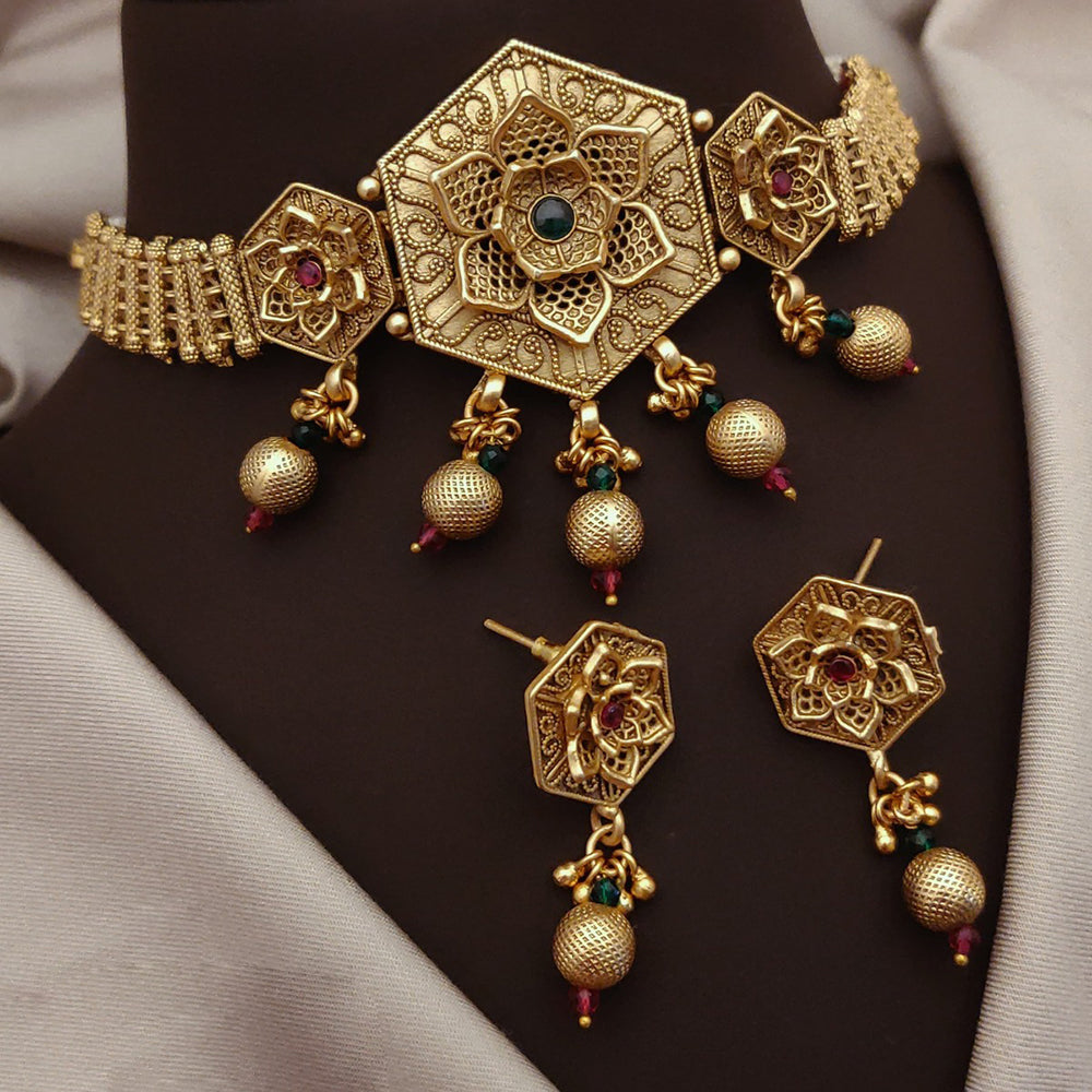 Akruti Collection Gold Plated Pota Stone Necklace Set