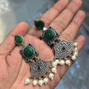 Akruti Collection Timeless Beauty Pota Stones And Pearls Jhumki Earrings