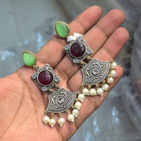 Akruti Collection Timeless Beauty Pota Stones And Pearls Jhumki Earrings