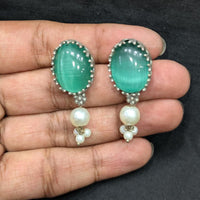 Akruti Collection Timeless Beauty Pota Stones And Pearls Jhumki Earrings