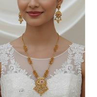 Akruti Collection Designer Pota Stone And Pearl Necklace Set
