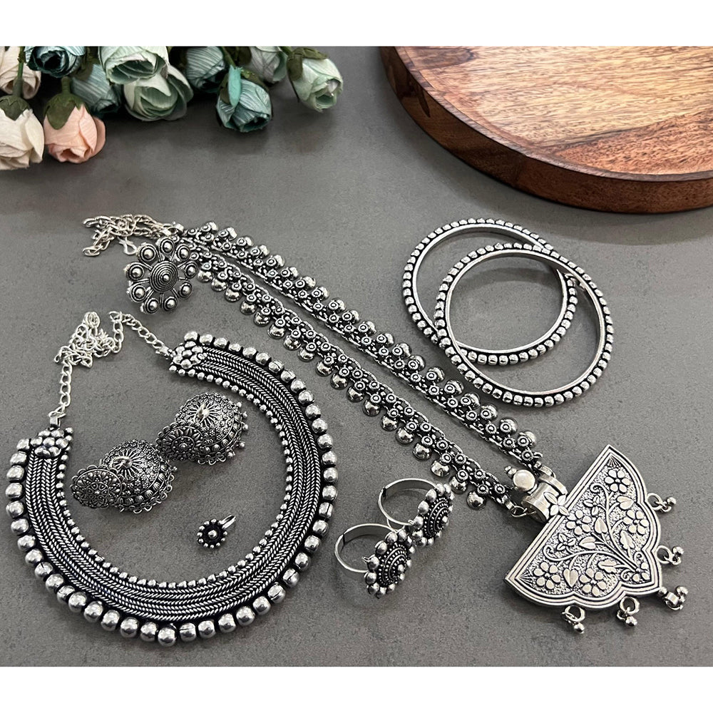 Akruti Collection Royal Oxidised Plated Ethnic Combo Set