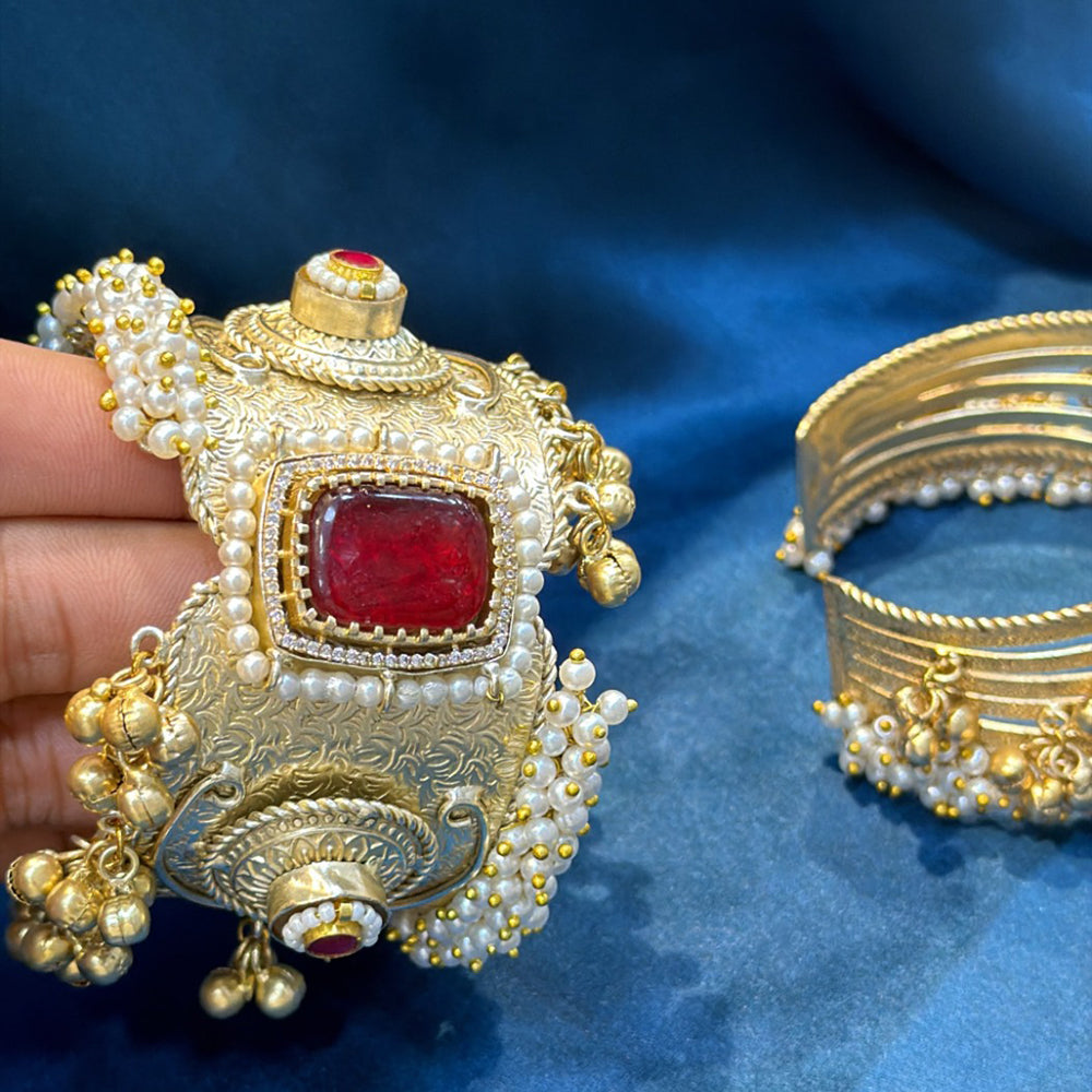 Akruti Collection Designer Pota Stone And Pearl Openable Kada