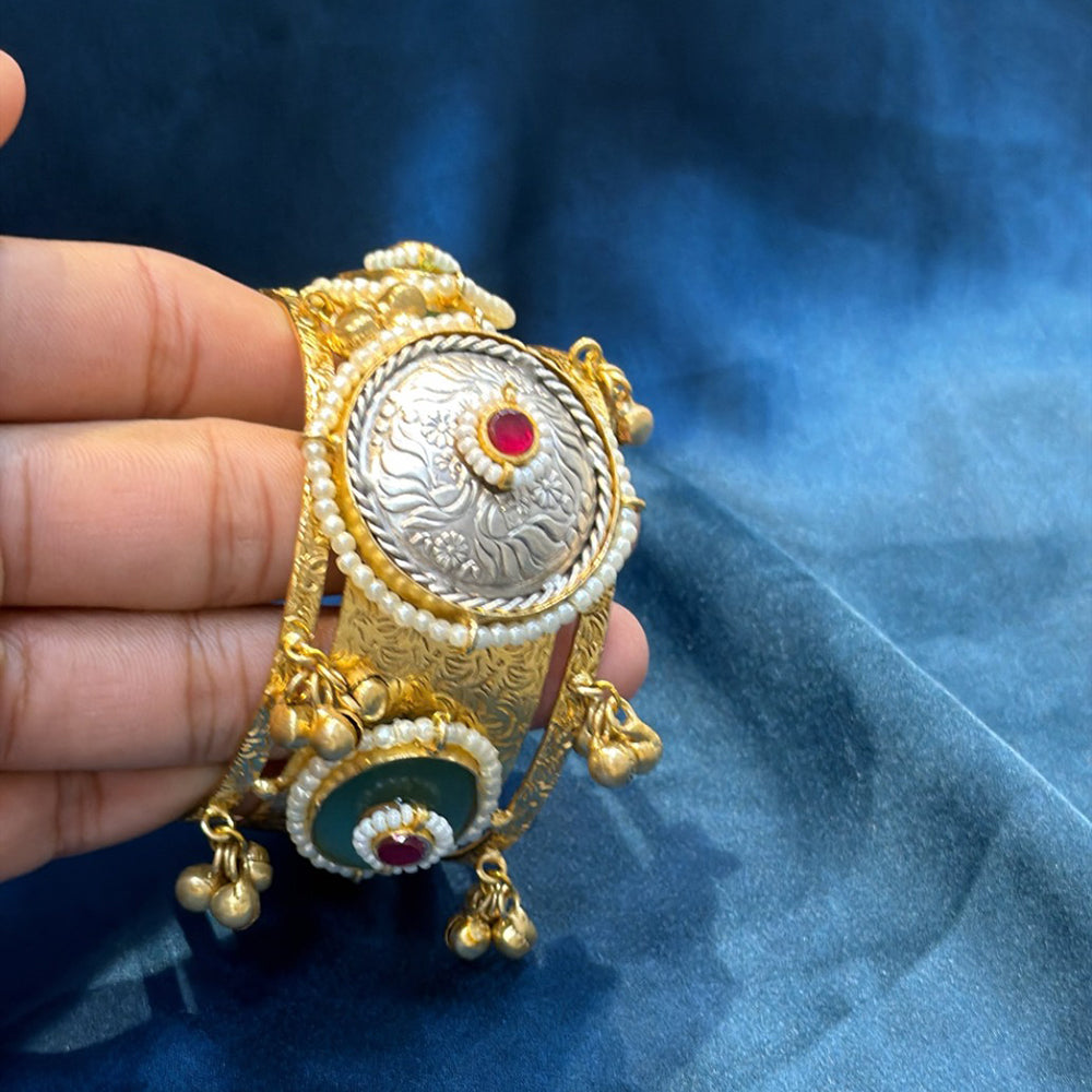 Akruti Collection Designer 2 Tone Pota Stone And Pearl Openable Kada