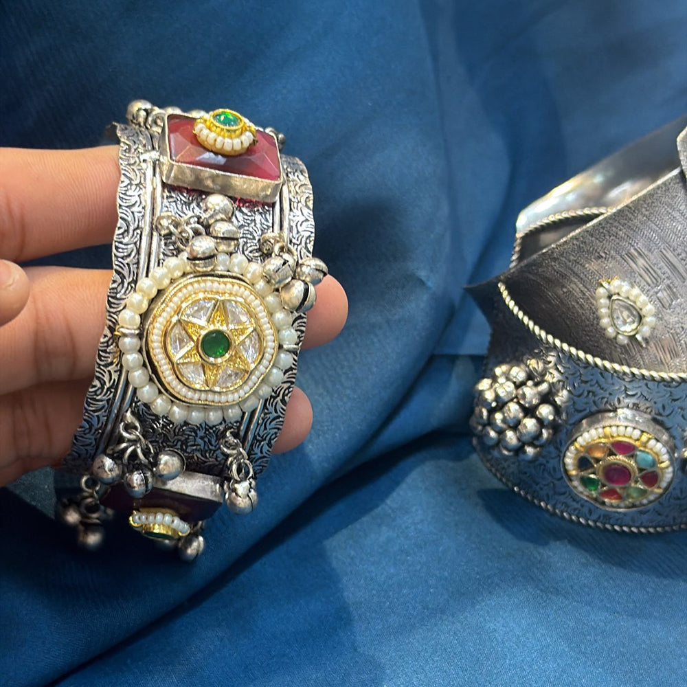 Akruti Collection Designer 2 Tone Pota Stone And Pearl Openable Kada