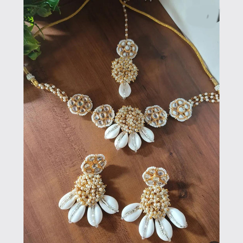 Shrijicreation Gold Finish Handmade Traditional Kundan And Pearl Necklace Set
