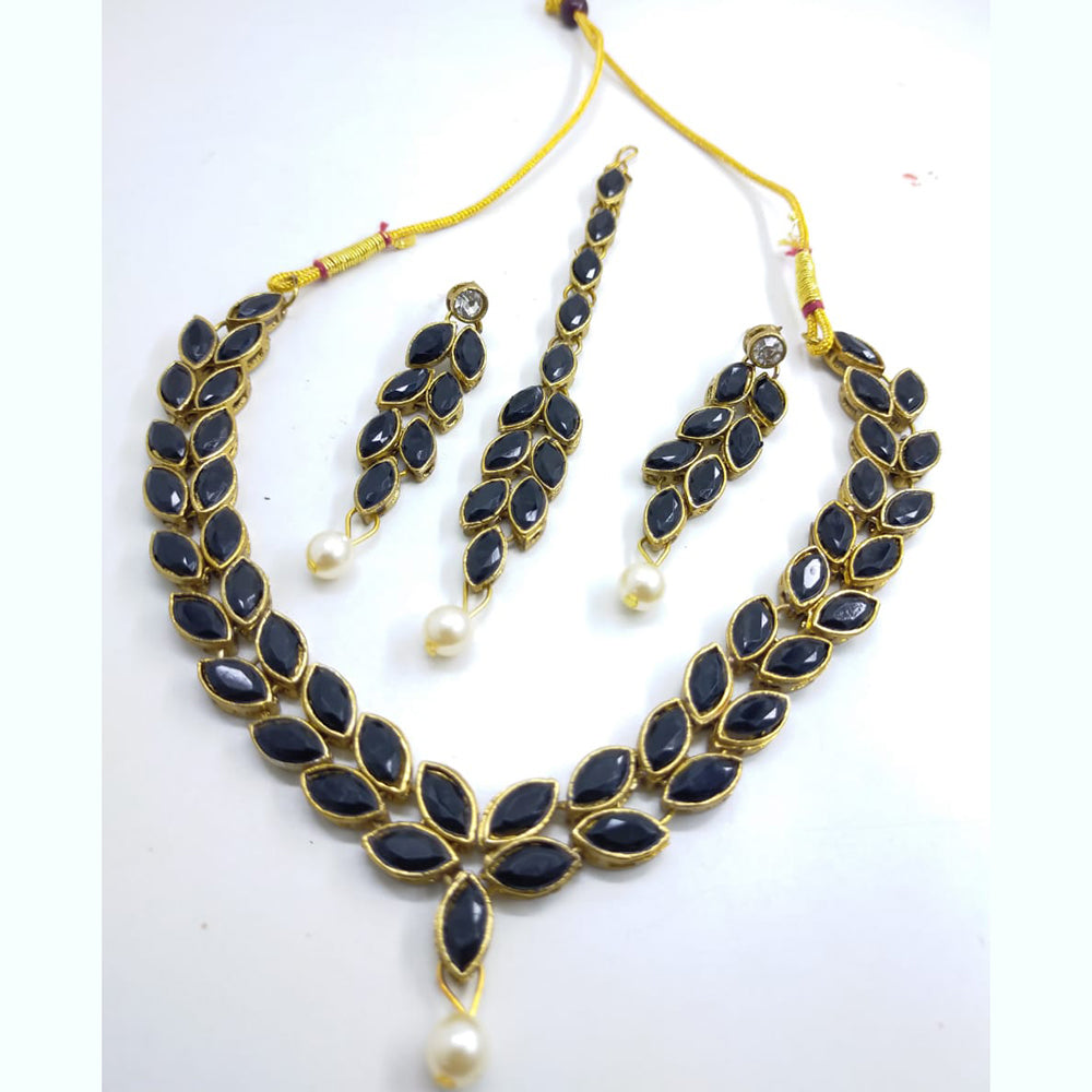 Palak Art Gold Plated Crystal Stone Necklace Set