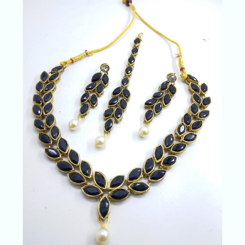 Oxidised black Stone choker necklace with Jhumka earrings | Fusion Vogue