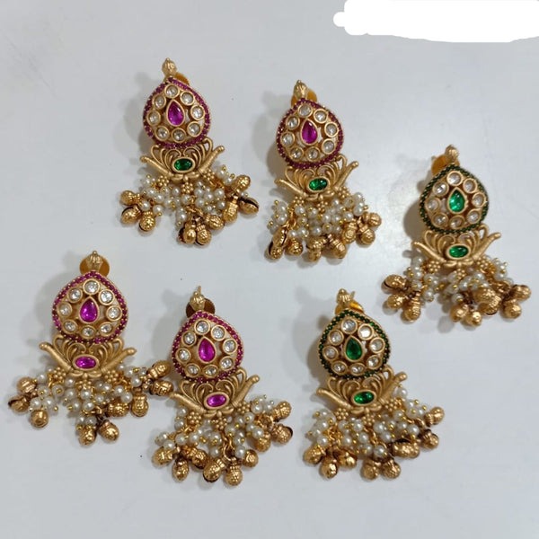 Gold earrings – Sahil Exclusive