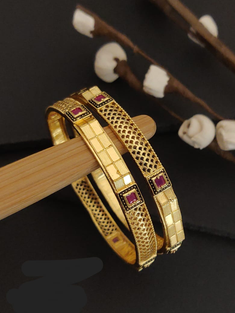 Exotica Collection Gold Plated Pota Stone Bangles Set
