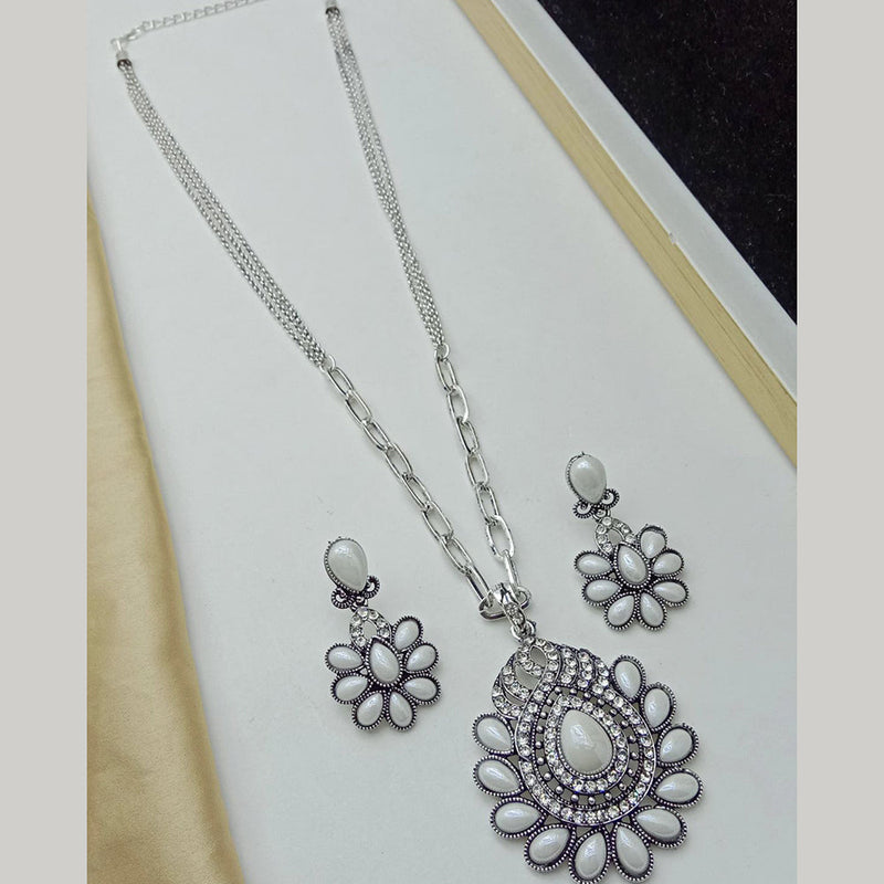 SP Jewellery Antique Silver Plated Chain Pendant Set