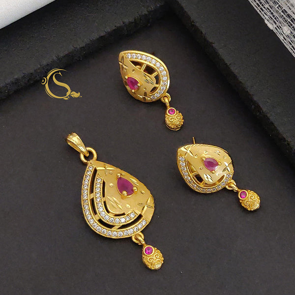 SP Jewellery Gold Plated Austrian Stone Pendant Set