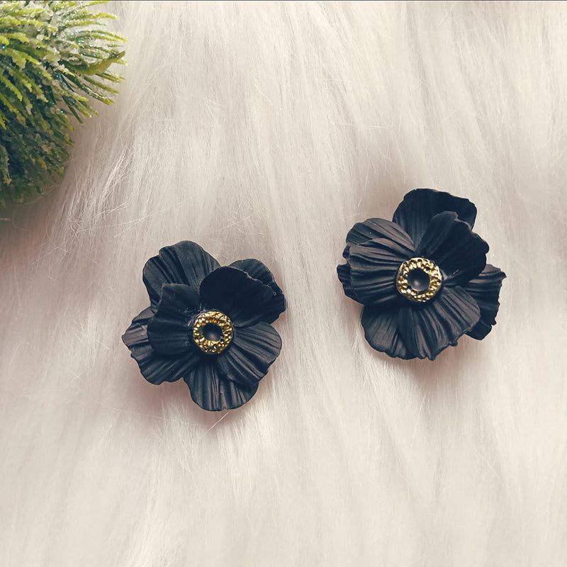 Emmas Designs Clay Stud Earrings