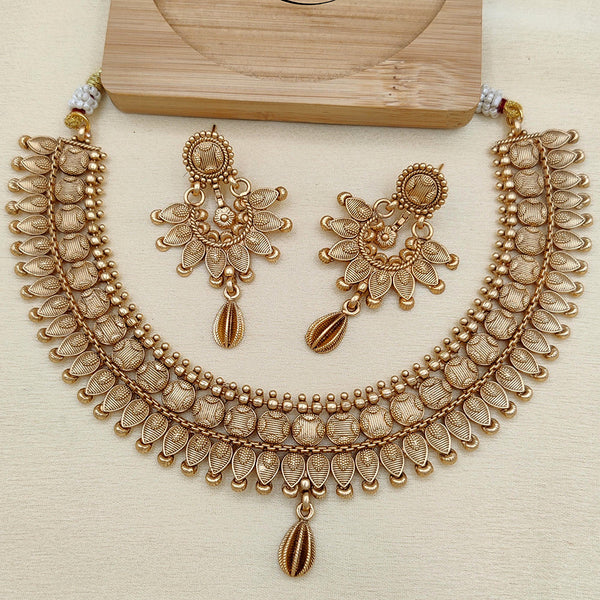 Jewel Addiction Copper Rajwadi Finish Pota Stone Necklace Set