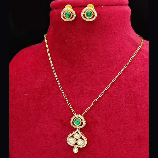 Jewel Addiction Gold Plated Kundan Pendant Set