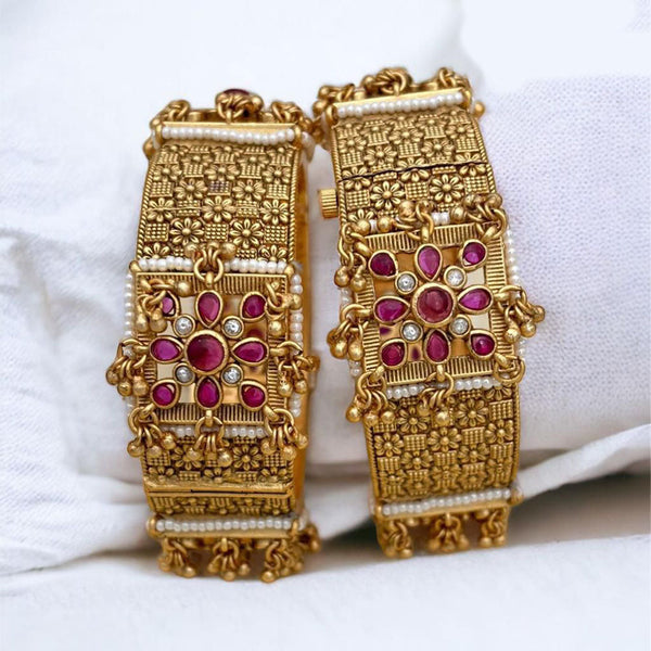 Jewel Addiction Gold Plated Rajwadi Finish Pota Stone Openable Bangle Set