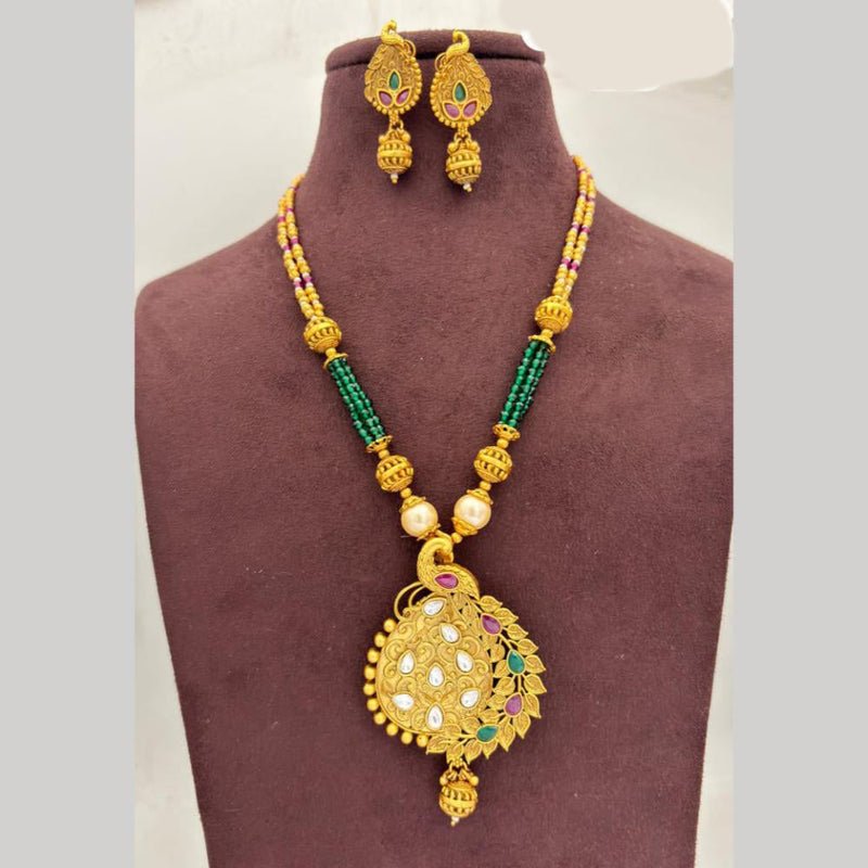 Jewel Addiction Gold Plated Pota Stone And Pearls Necklace Set