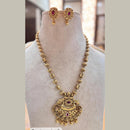 Jewel Addiction Elegant Gold Plated Pota And Pearl Necklace Set