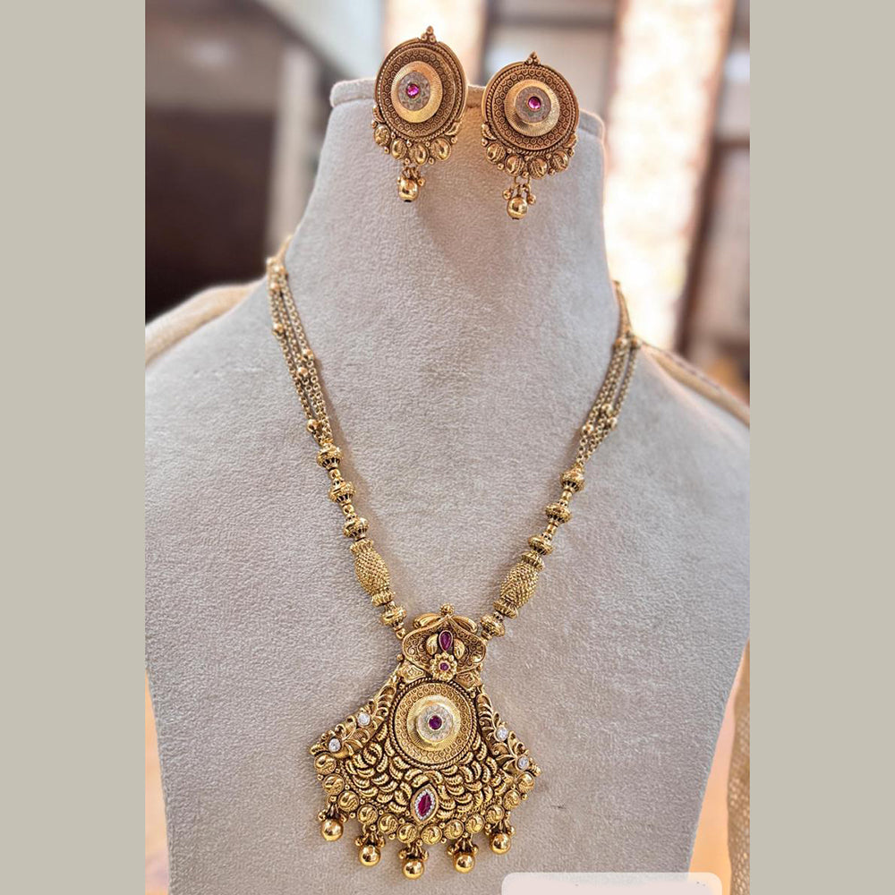 Jewel Addiction Elegant Gold Plated Pota And Pearl Necklace Set