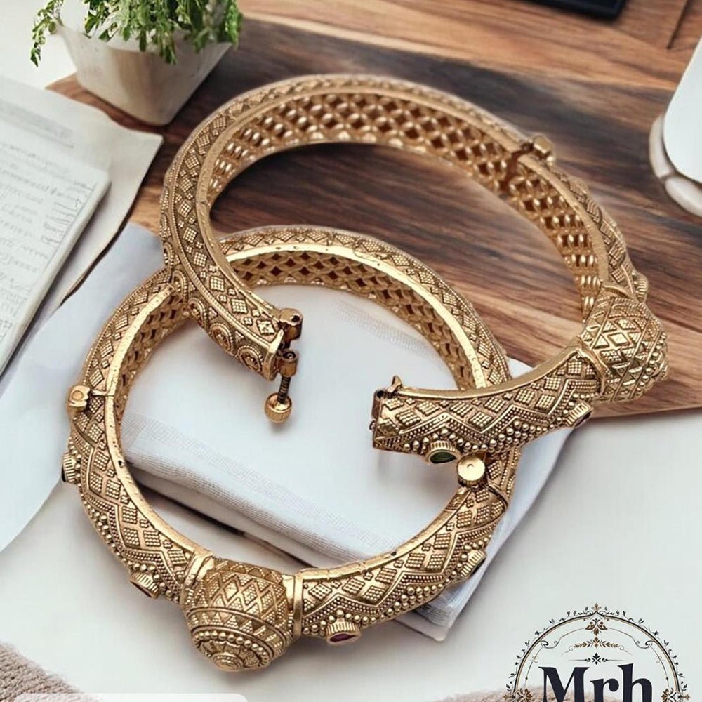 Jewel Addiction Gold Plated Pota Openable Bangle Set