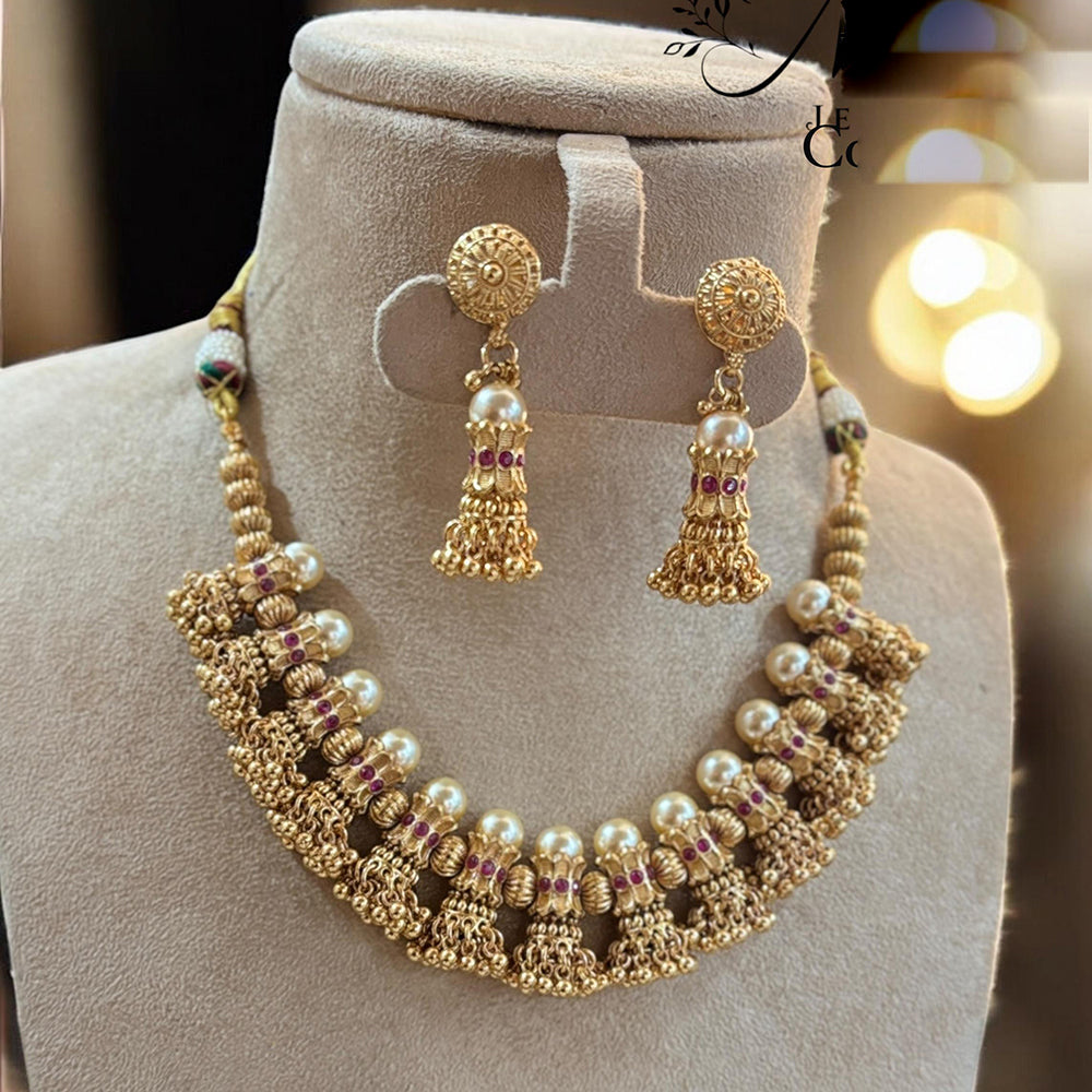 Jewel Addiction Gold Plated Pota Stone And Pearl Necklace Set