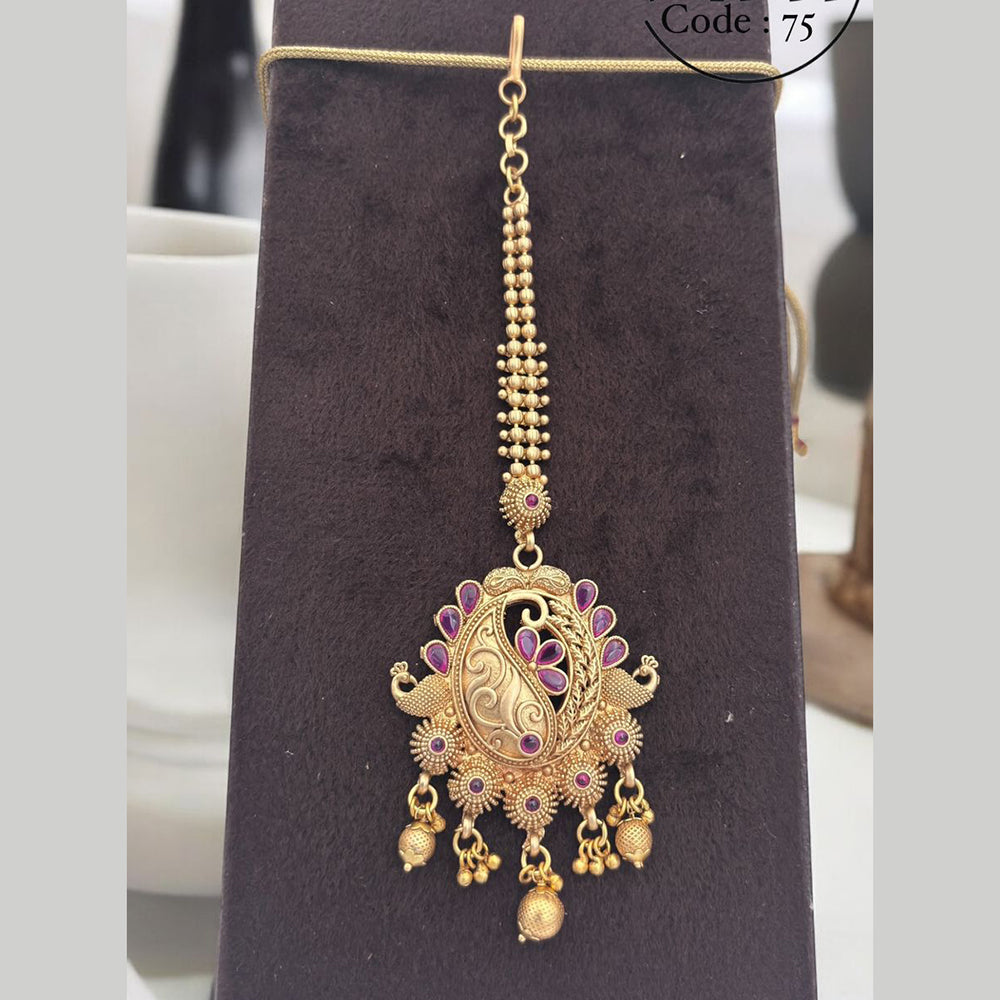 Jewel Addiction Gold Plated Pota Stone And Beads Maangtikka