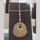 Jewel Addiction Gold Plated Pota Stone And Pearl Maangtikka