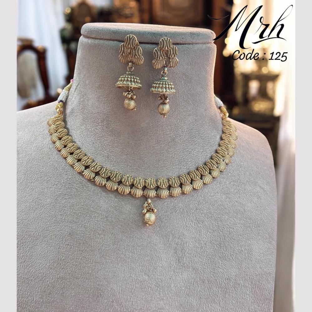 Jewel Addiction Gold Plated Necklace Set