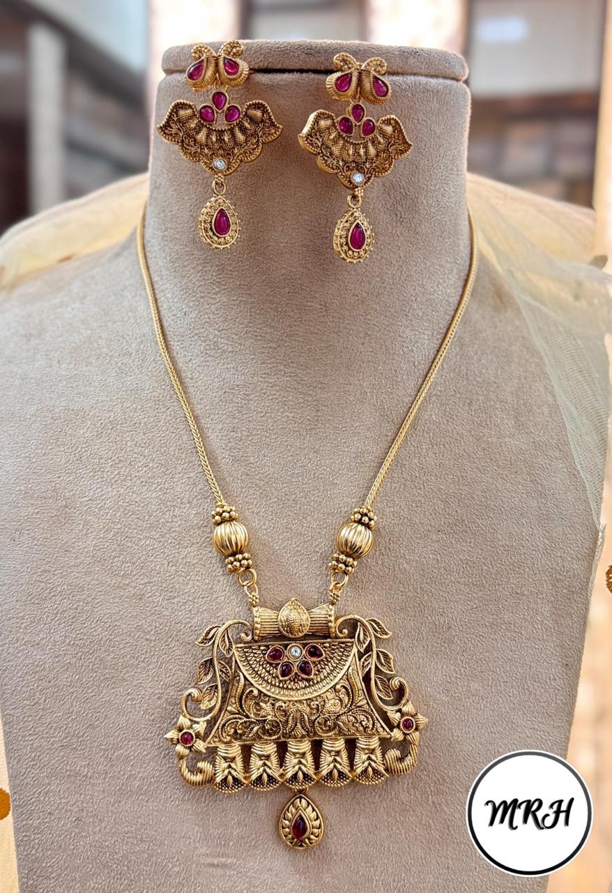 Jewel Addiction Exclusive Pota Stone Long Necklace Set with Ethnic Design and Statement Appeal