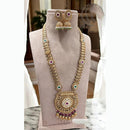 Jewel Addiction Classic Kundan And Pearl Stone Necklace Set Perfect For Wedding Wear 