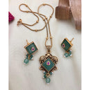 Jewel Addiction Pota Stone And Pearl Designer Pendant Set