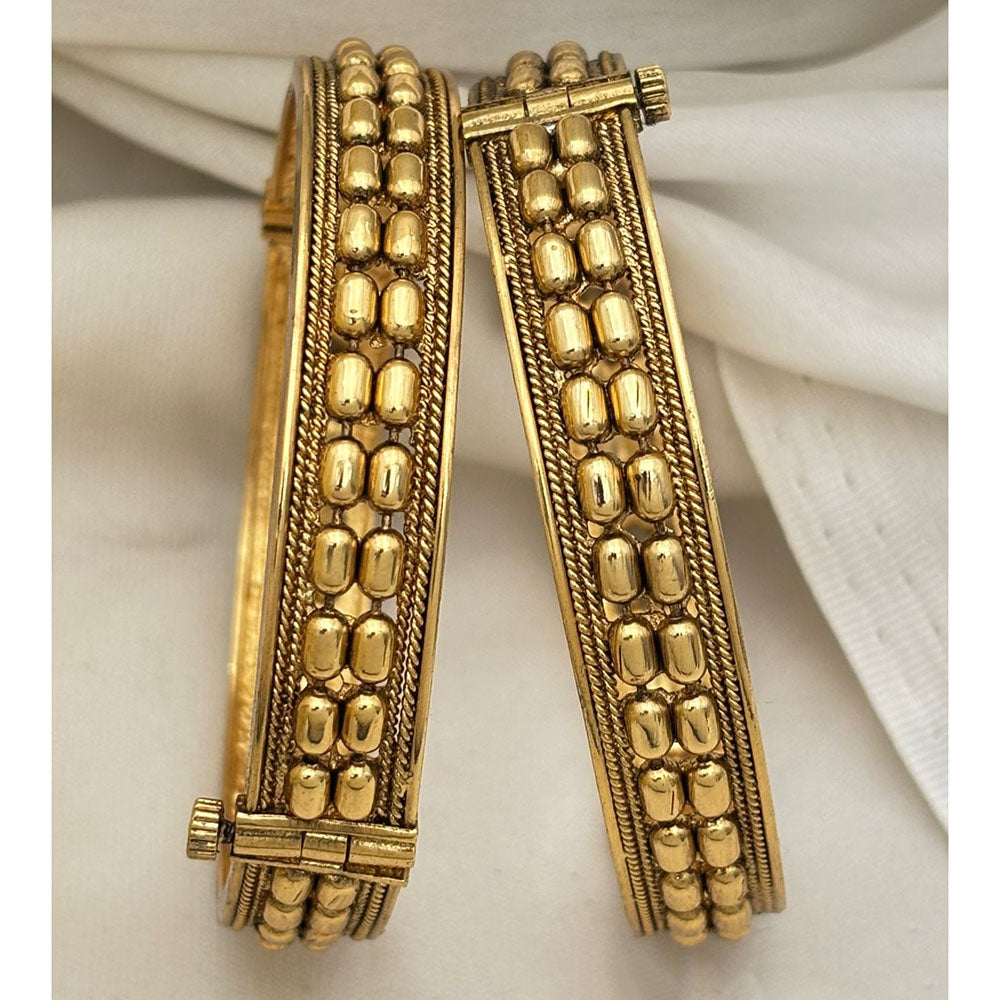Jewel Addiction Vintage Style Openable Bangles Set