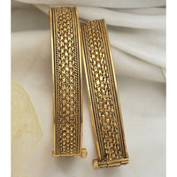 Jewel Addiction Vintage Style Openable Bangles Set