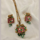 Jewel Addiction Pota Stone And Pearl Designer Pendant Set