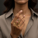 Jewel Addiction Glam Shine Pota Stone And Pearl Peacock Motif Finger Ring