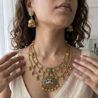 Jewel Addiction Premium Pota Stone And Pearl Necklace Set