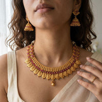 Jewel Addiction Premium Pota Stone Beads And Pearl Temple Necklace Set
