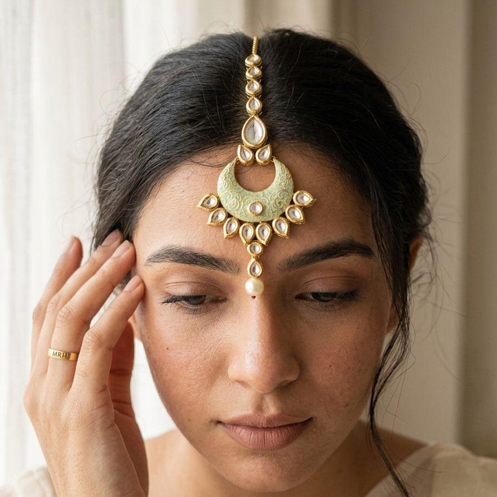 Jewel Addiction Designer Polki Kundan Stone And Pearl Maang Tikka