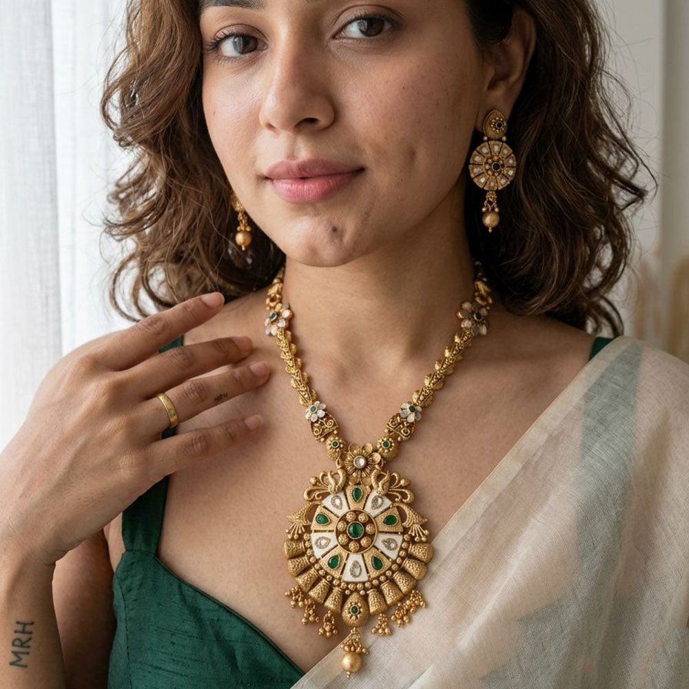 Jewel Addiction Designer Pota Stone And Beads Necklace Set