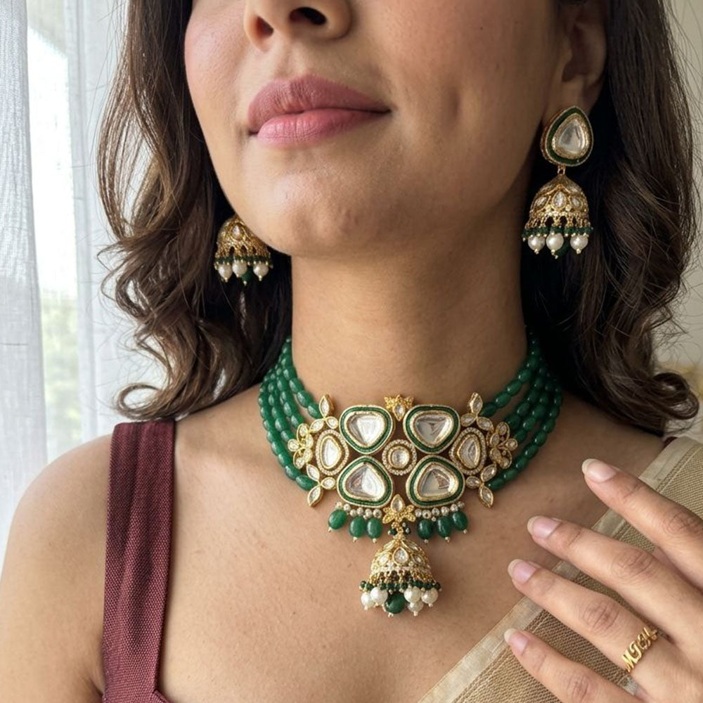 Jewel Addiction Heavy Look Kundan Stone And Beaded Choker Necklace Set