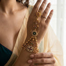 Jewel Addiction Premium Pota Stone And Pearl Hand Harness