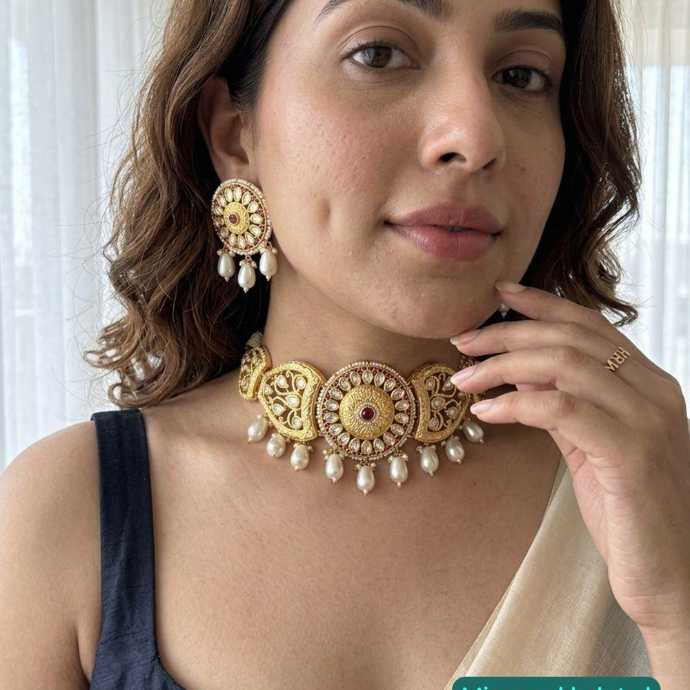 Jewel Addiction Classic Polki Kundan Stone Necklace Set